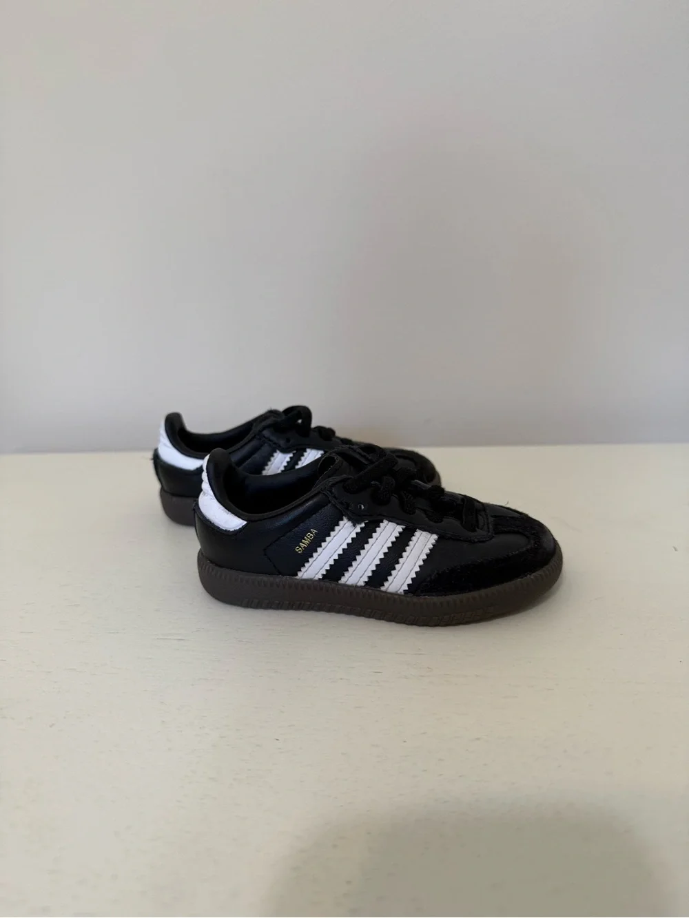 adidas reposhing this
